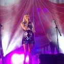 Kelsea Ballerini Soars at No. 1 Party for “Peter Pan”